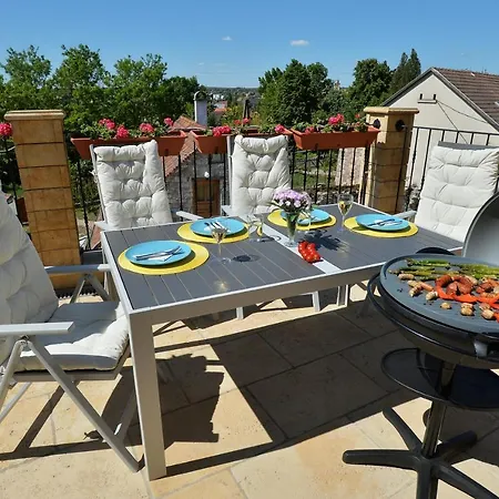 Otthonom Vendeghaz Гостьовий будинок